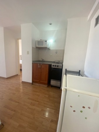 Venta Departamento 3 Ambientes/ Luminoso/ Plaza San Martin