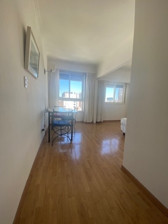 Venta Departamento 3 Ambientes/ Luminoso/ Plaza San Martin