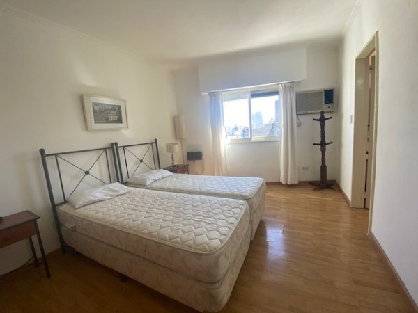 Venta Departamento 3 Ambientes/ Luminoso/ Plaza San Martin