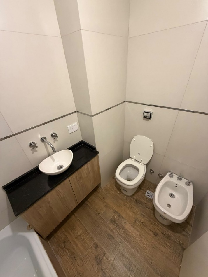 Departamento 3 Ambientes Al Frente con Cochera a Estrenar - Boedo - Emprendimiento propio