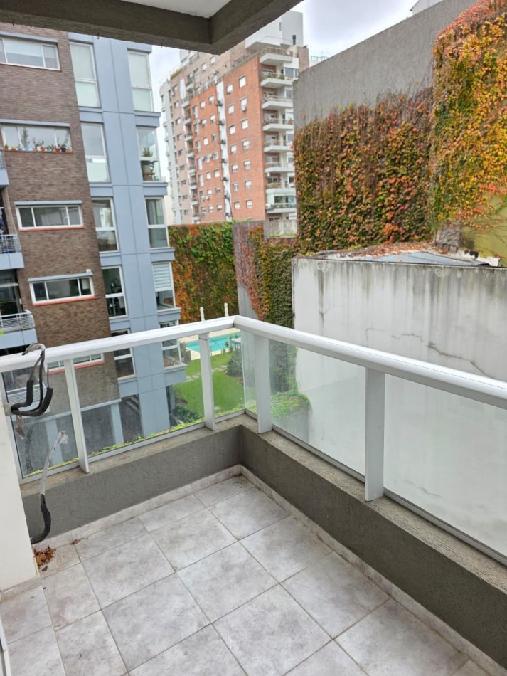 3 Ambientes con Cochera en Caballito Sur - Contrafrente muy luminoso con balcon