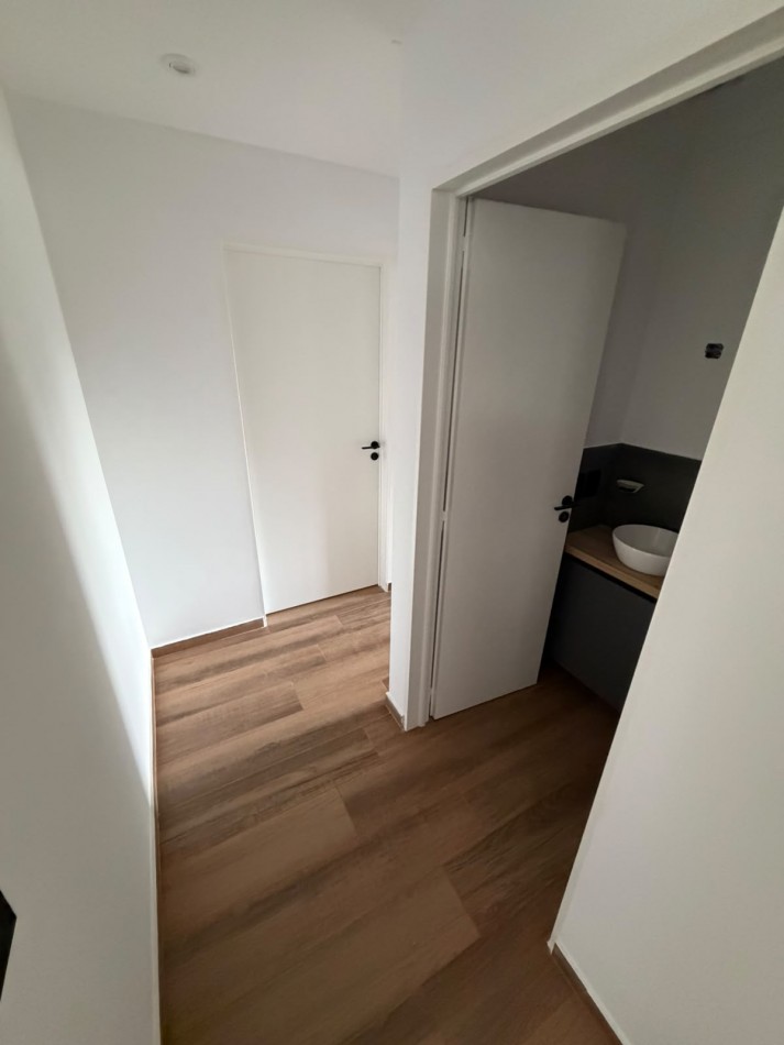 Sempiso de 3 ambientes con dormitorios en suite a estrenar - Balcon al Frente - Villa del Parque