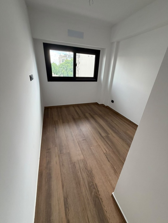 Sempiso de 3 ambientes con dormitorios en suite a estrenar - Balcon al Frente - Villa del Parque