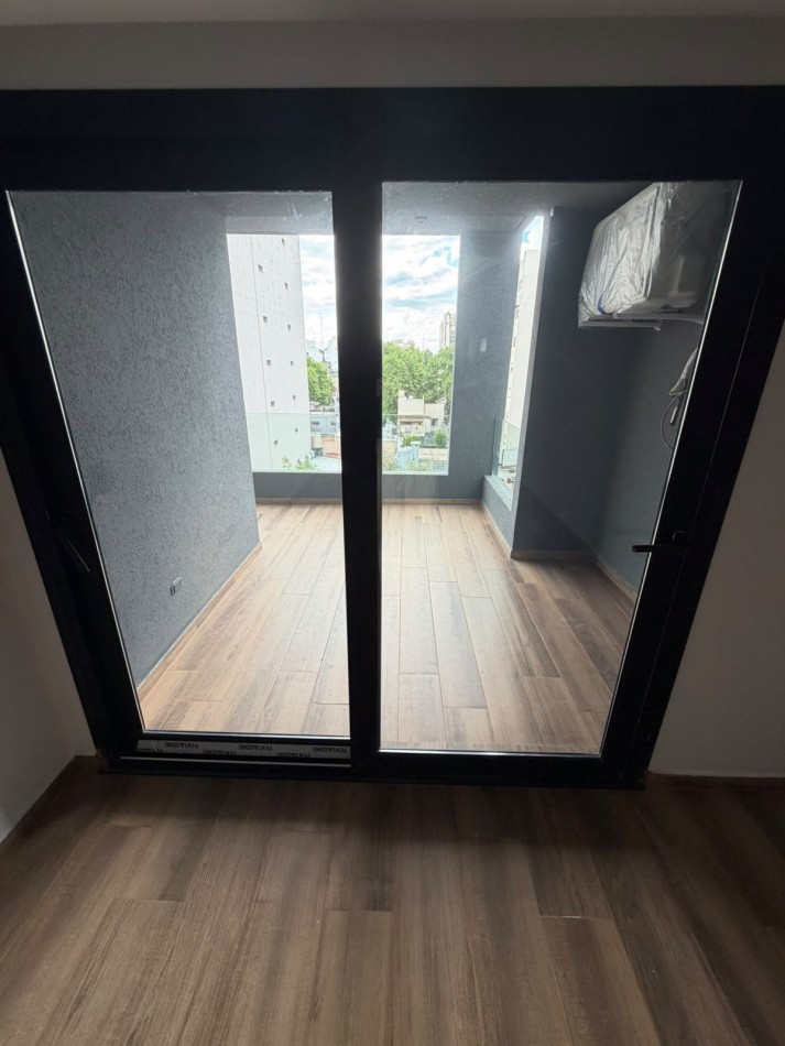 Sempiso de 3 ambientes con dormitorios en suite a estrenar - Balcon al Frente - Villa del Parque