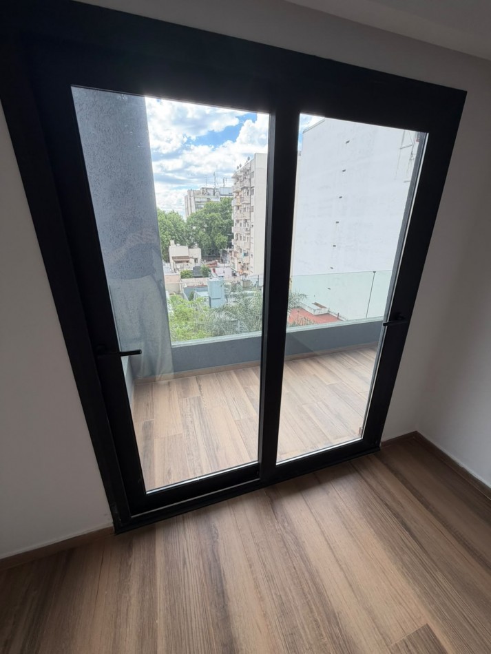 Sempiso de 3 ambientes con dormitorios en suite a estrenar - Balcon al Frente - Villa del Parque