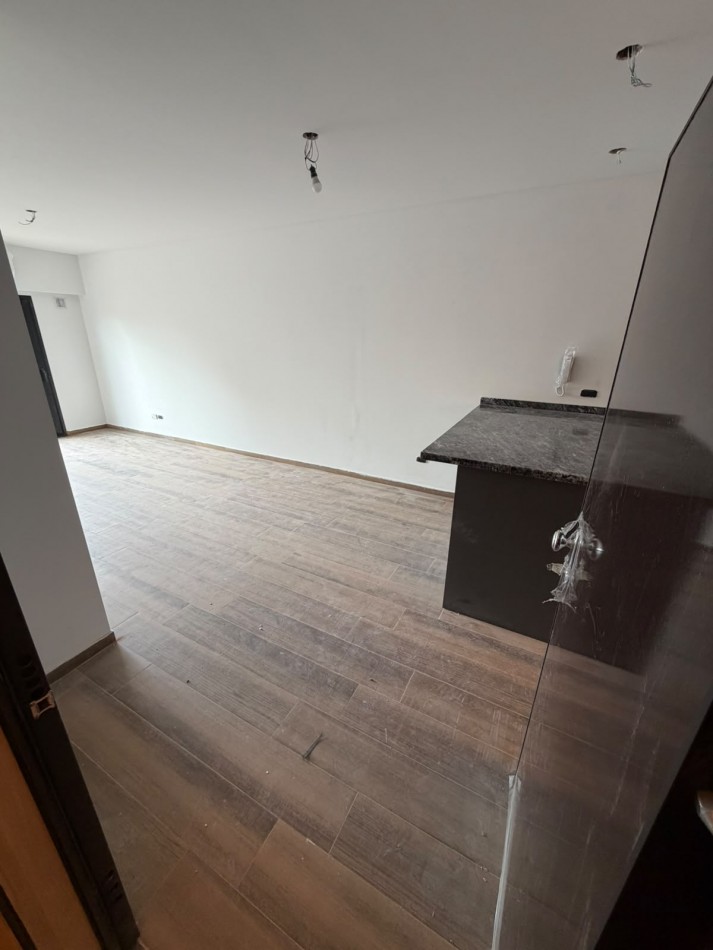 Venta 3 Ambientes a estrenar de Categoria | 6° Piso al Frente | Terraza Privada de 26 m² | Villa del Parque