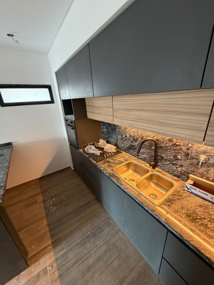 Venta 3 Ambientes a estrenar de Categoria | 6° Piso al Frente | Terraza Privada de 26 m² | Villa del Parque