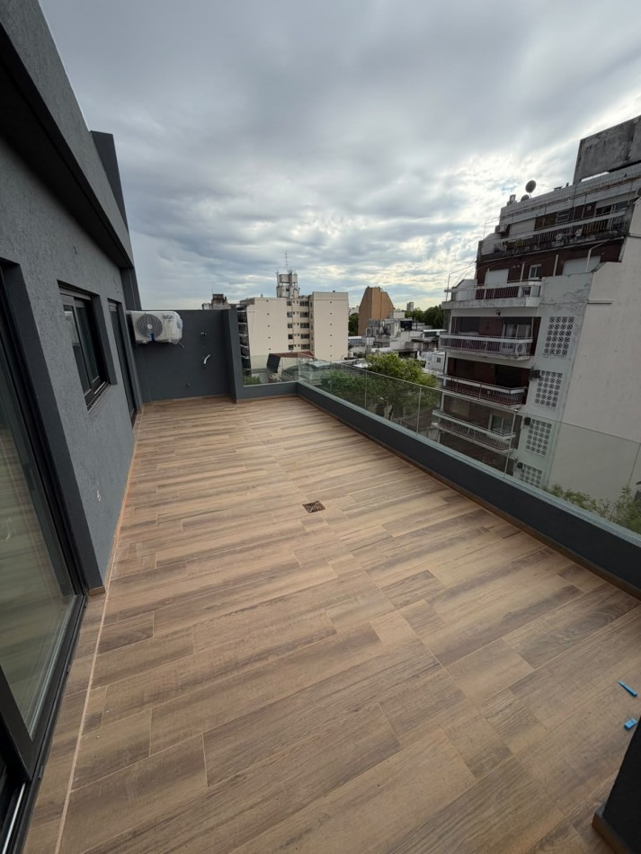 Venta 3 Ambientes a estrenar de Categoria | 6° Piso al Frente | Terraza Privada de 26 m² | Villa del Parque